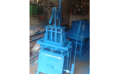 Manual Concrete Block Making Machine